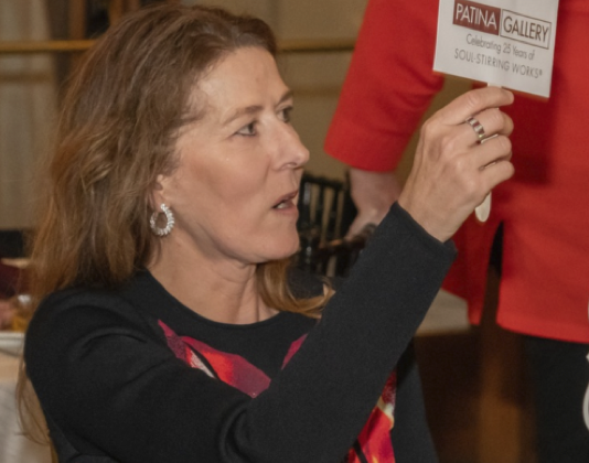 1 - Gala Pics 9.5x7.5-Paddle raise