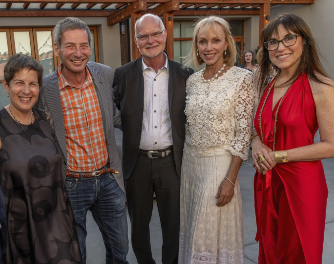 7 - Gala Pics 9.5x7.5-Red Glitz